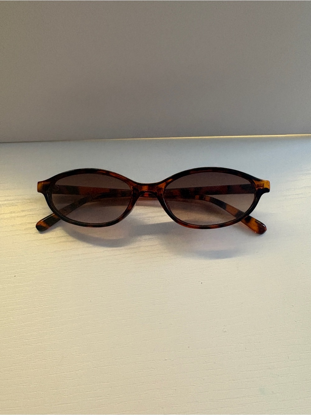 Urban Outfitters Vintage Brown Tortoiseshell Oval Sunglasses